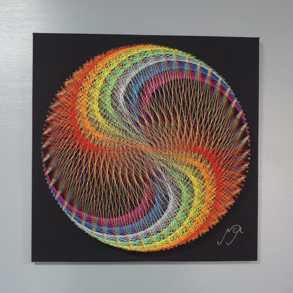 Remolino Arcoíris Fondo Negro